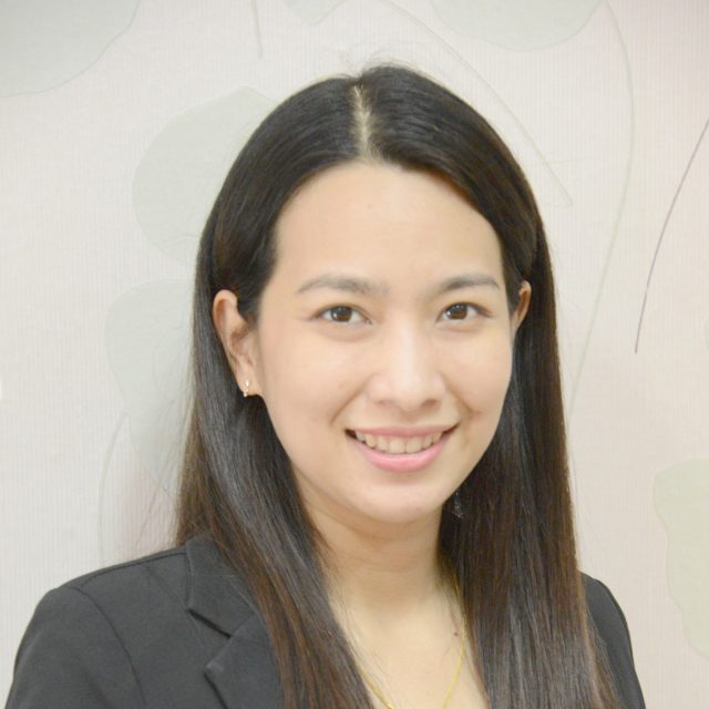 อาจารย์สุนทรี แซ่บ่าง