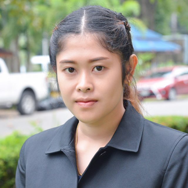 นางสาววัลย์วิภา บุญประเสริฐ