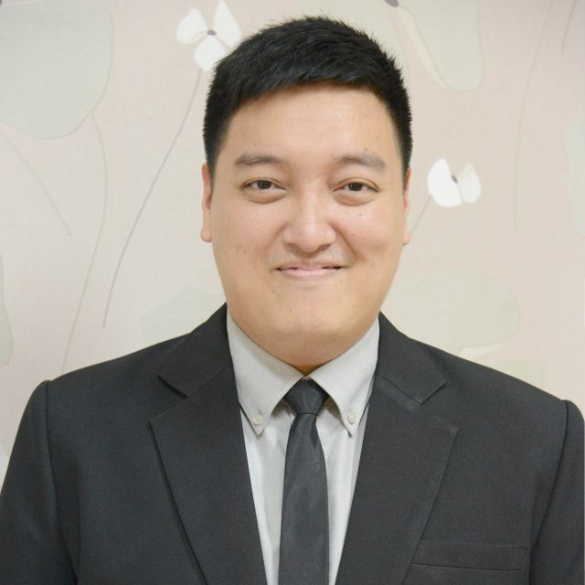 ผศ.พจนาถ ขอประเสริฐ