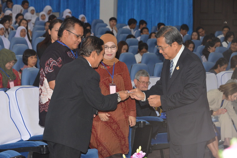 คณะครุศาสตร์ จัดการประชุมนานาชาติเพื่อการจัดการศึกษาสู่มาตรฐานอาเซียน ระหว่างวันที่  25 – 26  มิถุนายน 2557