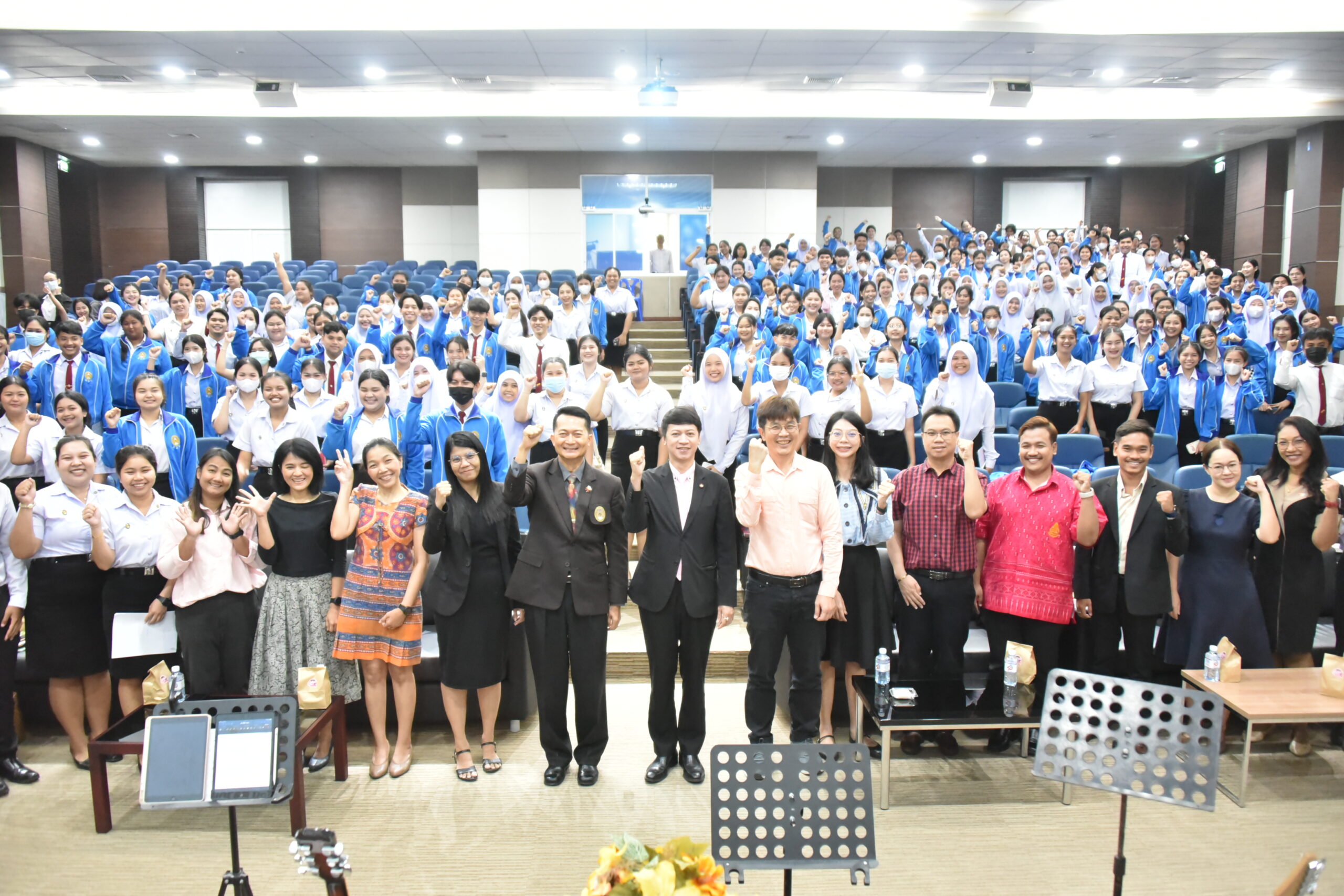 คณะครุศาสตร์ จัดนิทรรศการเผยแพร่นวัตกรรมวิจัยเพื่อพัฒนาการเรียนรู้ของผู้เรียน