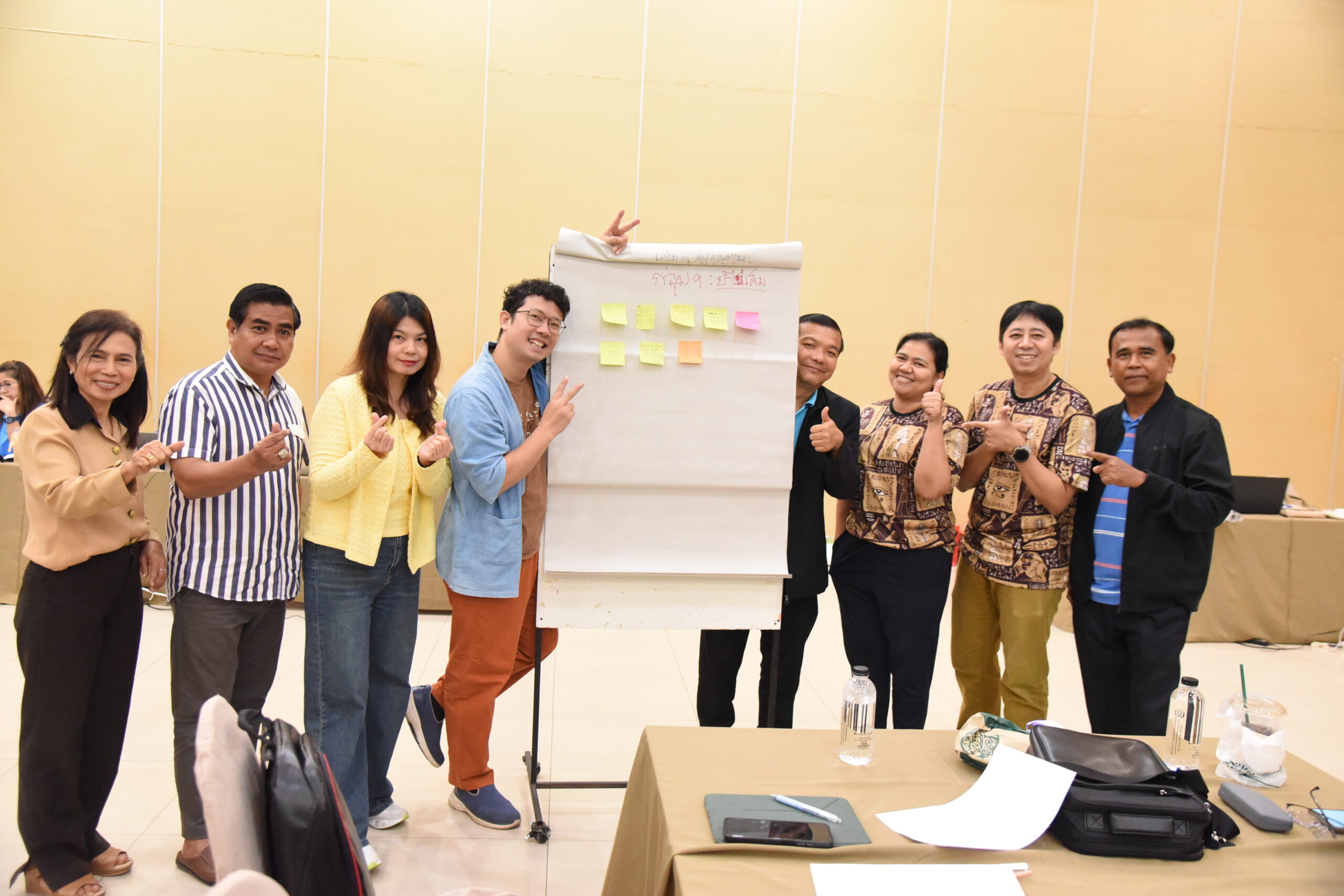 โครงการอบรม“หลักสูตรการฝึกอบรมการพัฒนาสมรรถนะครูของครู” Module 8 “เทคโนโลยี ดิจิทัลในการจัดการเรียนรู้” โครงการอบรม“หลักสูตรการฝึกอบรมการพัฒนาสมรรถนะครูของครู” Module 8 “เทคโนโลยี ดิจิทัลในการจัดการเรียนรู้”