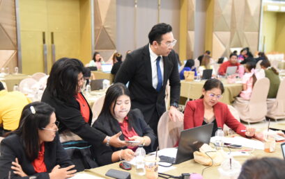 คณะครุศาสตร์ มรส. เดินหน้ายกระดับโรงเรียนขนาดเล็ก จัดอบรมเชิงปฏิบัติการสร้างหลักสูตรฐานสมรรถนะ พ.ศ. 2568 บูรณาการองค์ความรู้ท้องถิ่นอย่างยั่งยืน
